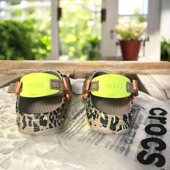 CROCS  All-Terrain Far Out Clog Slip On Sandal Water Shoe - Picture 8 of 12